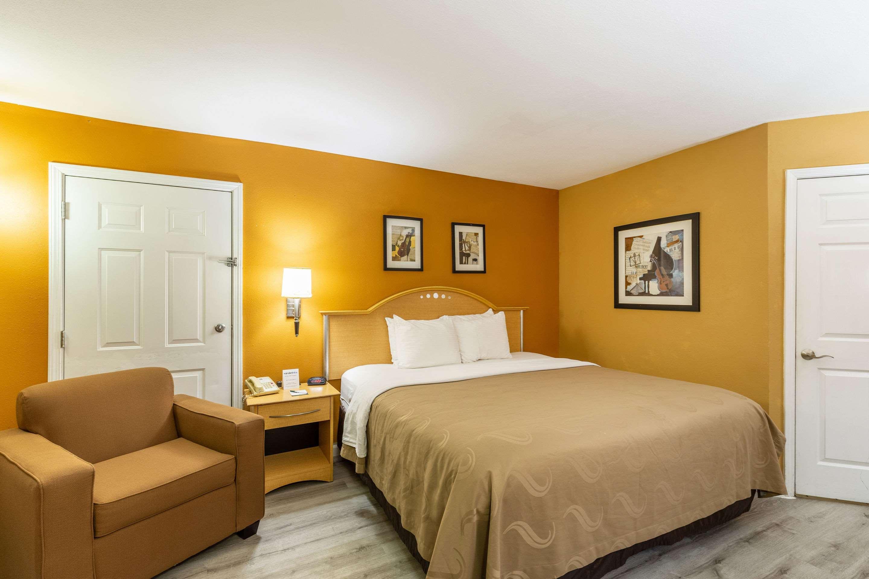Quality Inn Branson - Hwy 76 Central Exterior photo