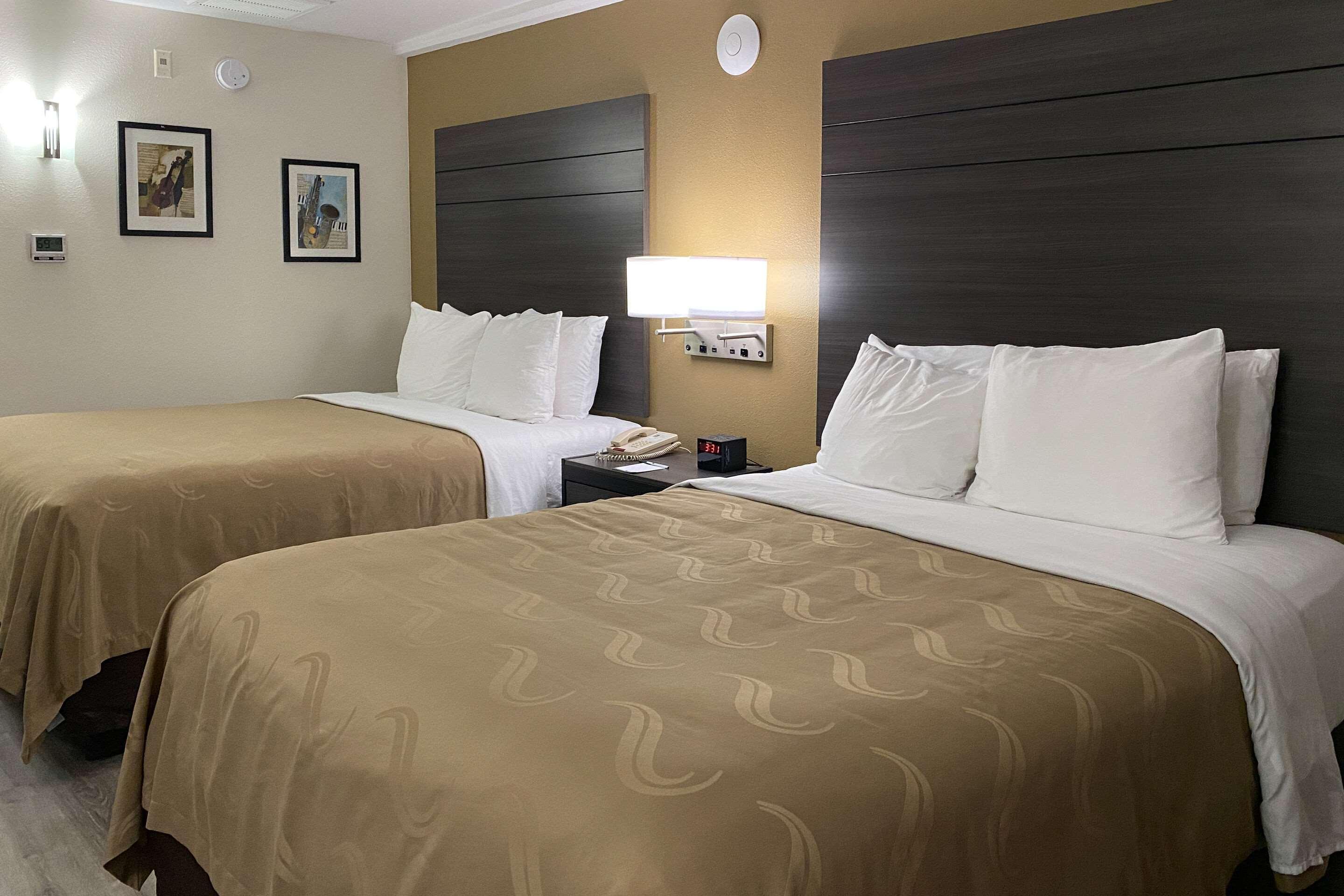Quality Inn Branson - Hwy 76 Central Exterior photo