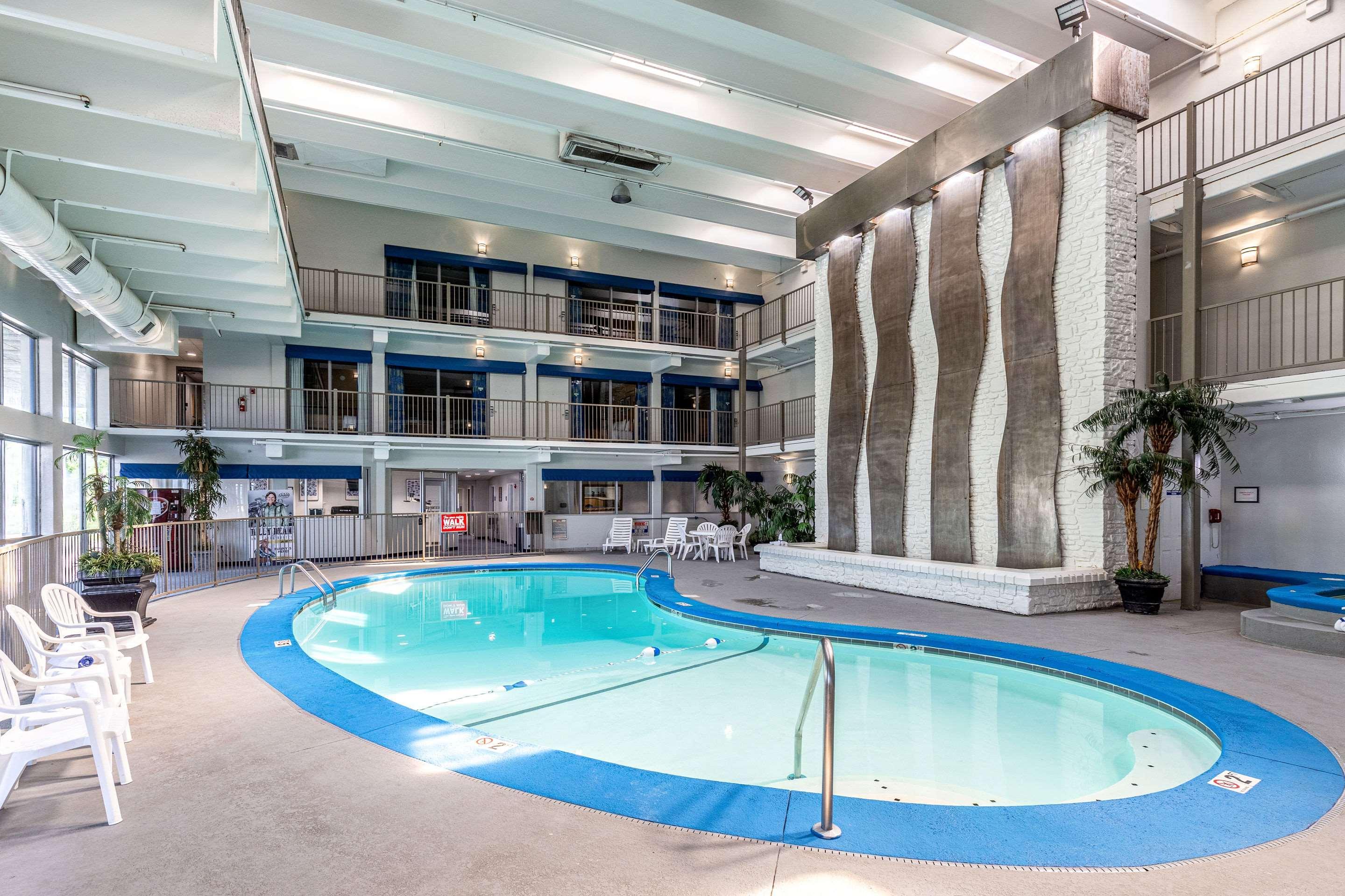 Quality Inn Branson - Hwy 76 Central Exterior photo